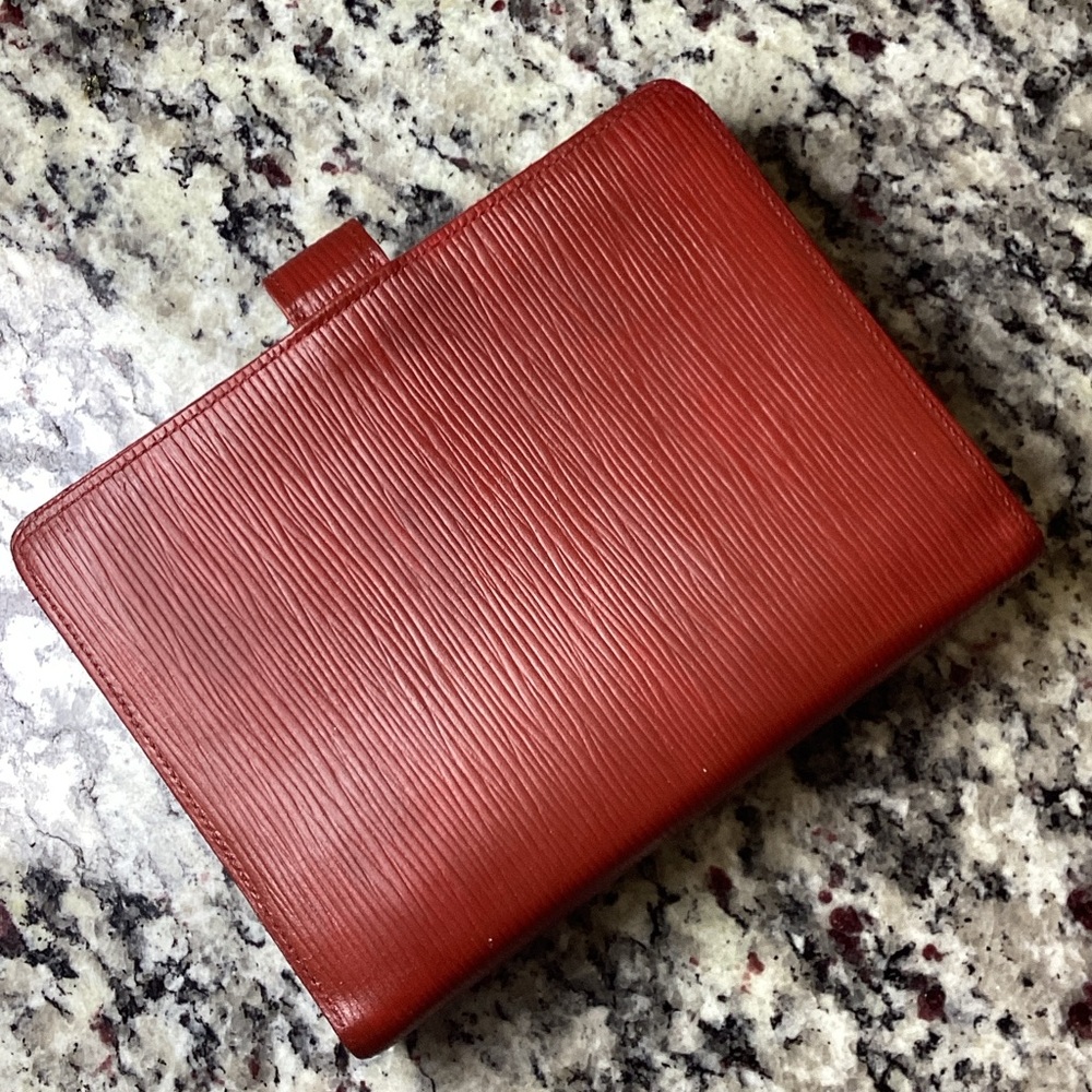 ❤️Louis Vuitton MM Red Epi Leather Medium Ring Agenda Cover Organizer - Picture 5 of 16